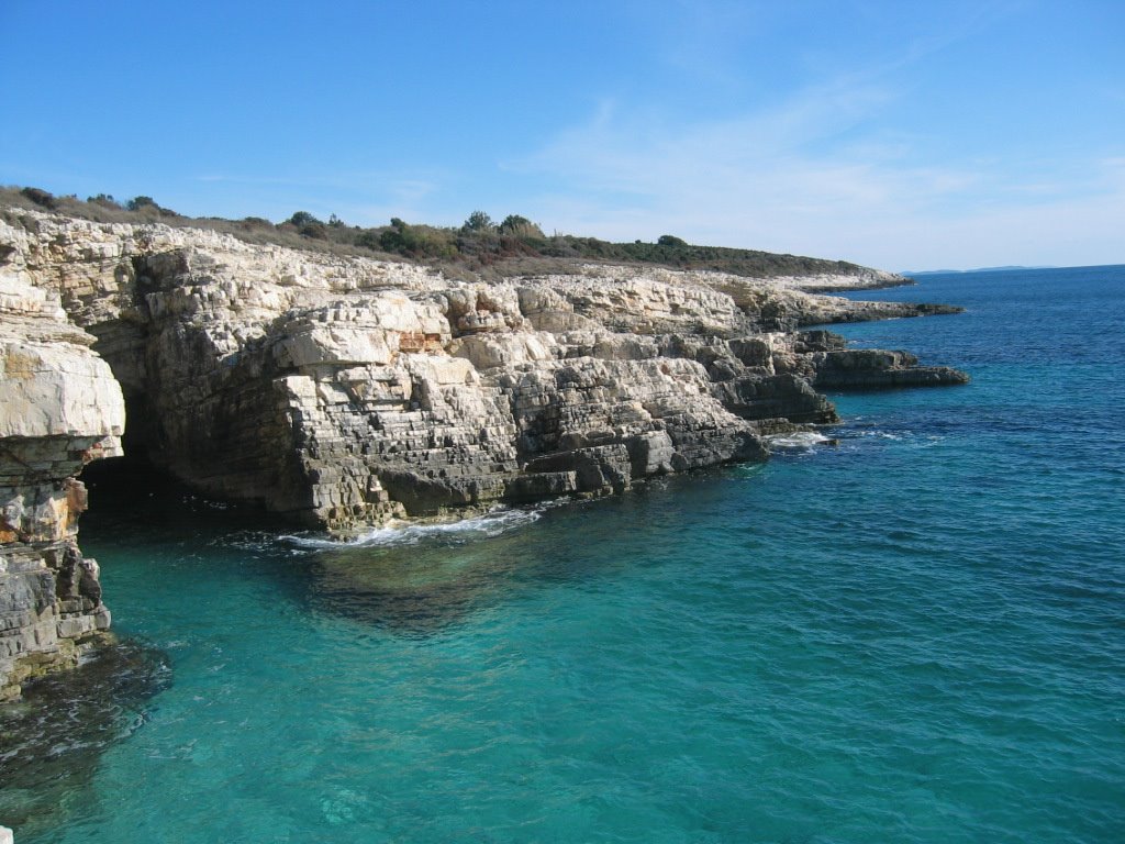 Mala Kolombrica beach