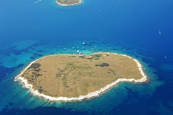 Ceja Island